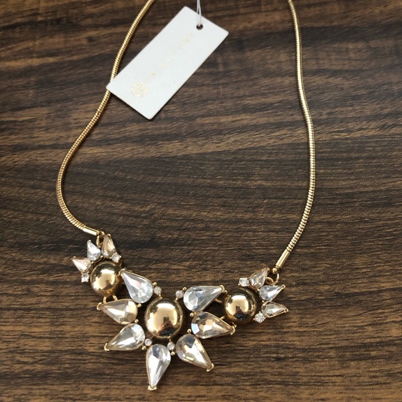Trina Turk STARBURST PLUNGE NECKLACE - Picture 3 of 6